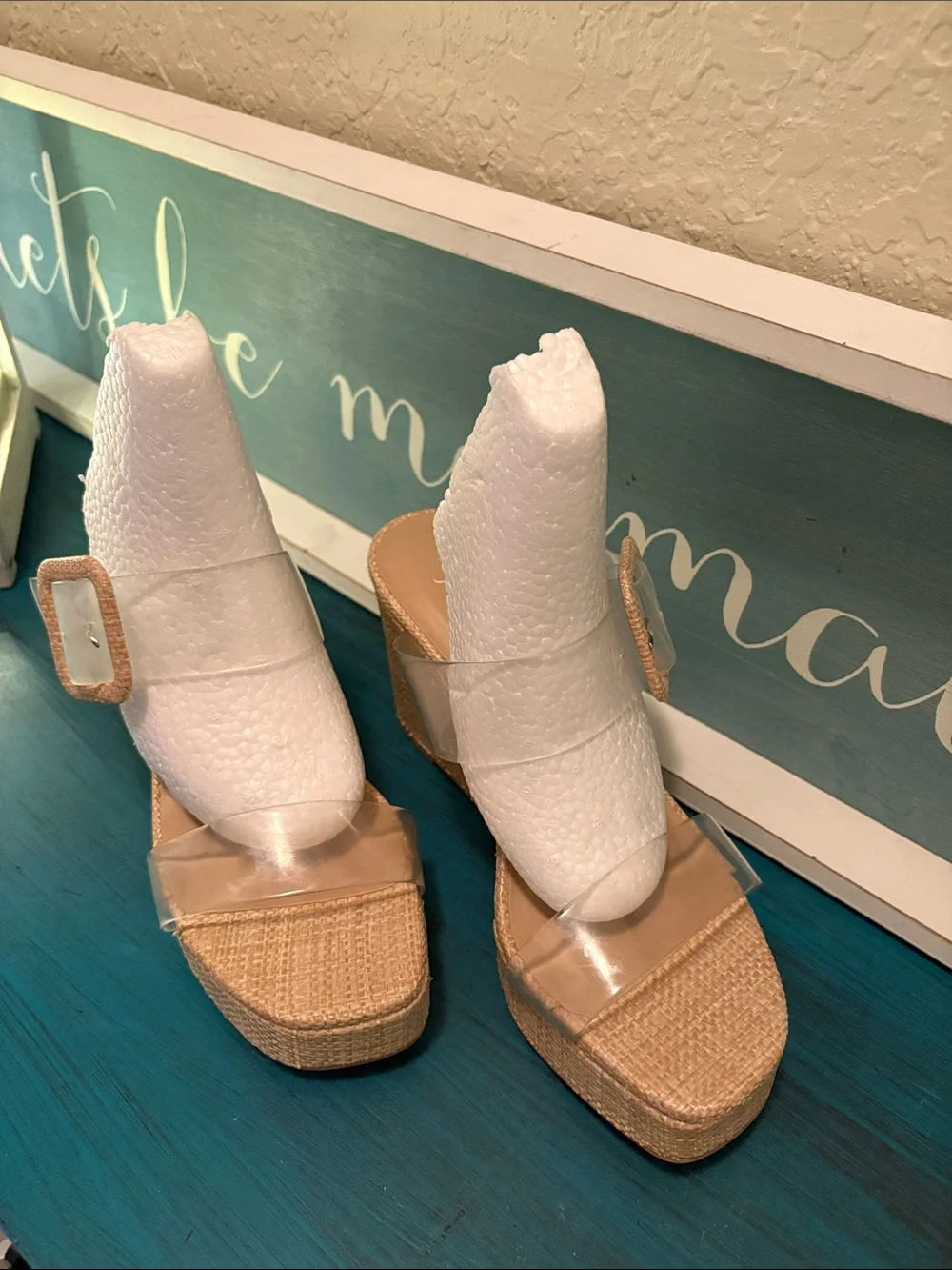 NWOB Clear Strap Raffia Wedge Sandals in Tan
